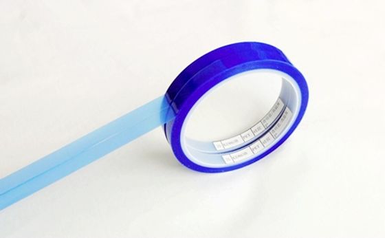 Guter Preis Anhaftung an die Rücklage von 50 Oz/in und Reißfestigkeit von 20 N/cm Blaufarbenem Band online
